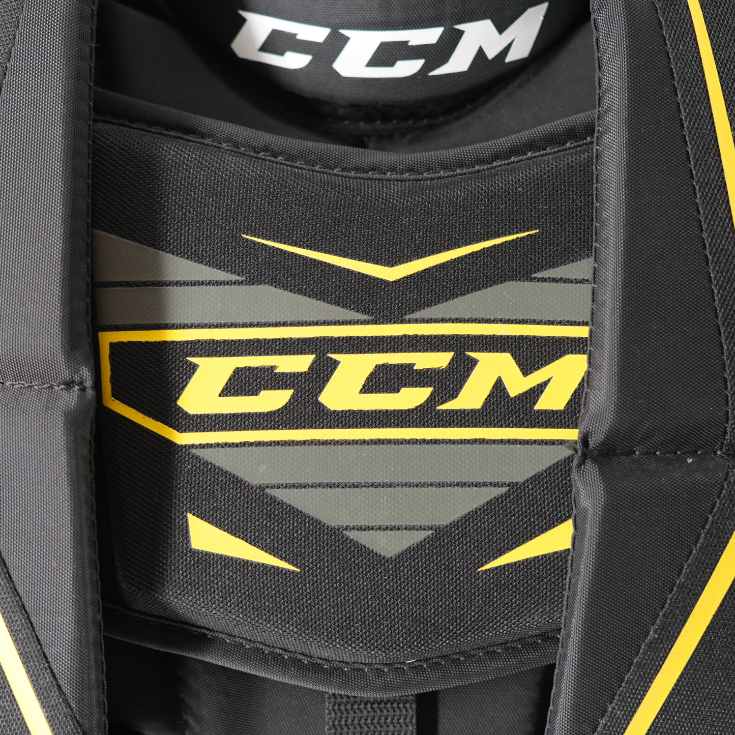 CCM Premier R.15 Goalie Chest Protector Jr S