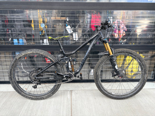 Giant Advanced Mountain Bike