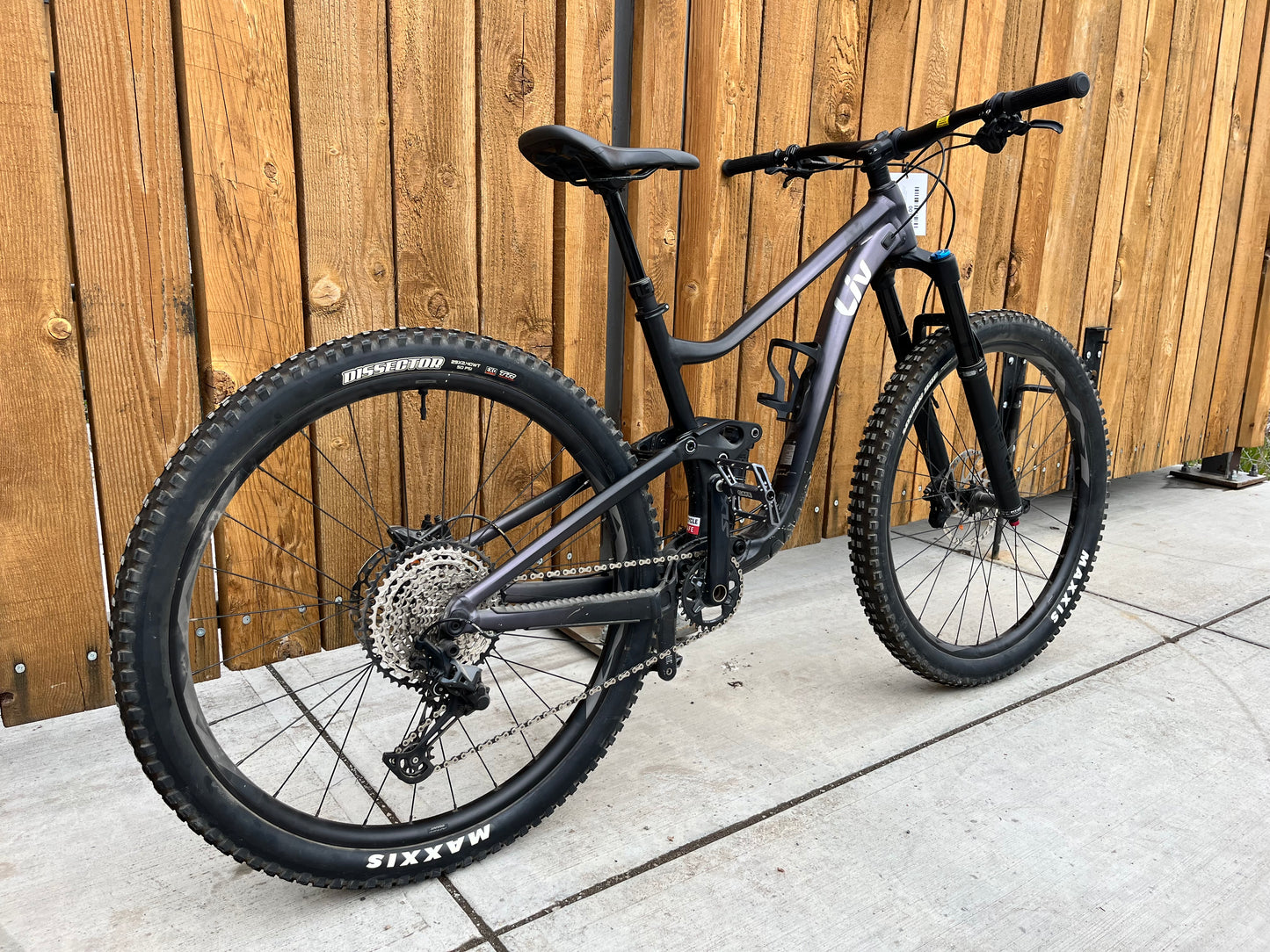 LIV Intrigue 29 2 Full Suspension Mountain Bike