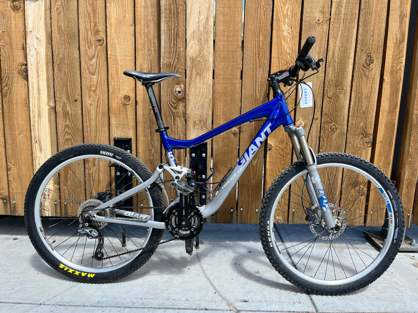 Giant Trance X3 Mountain Bike