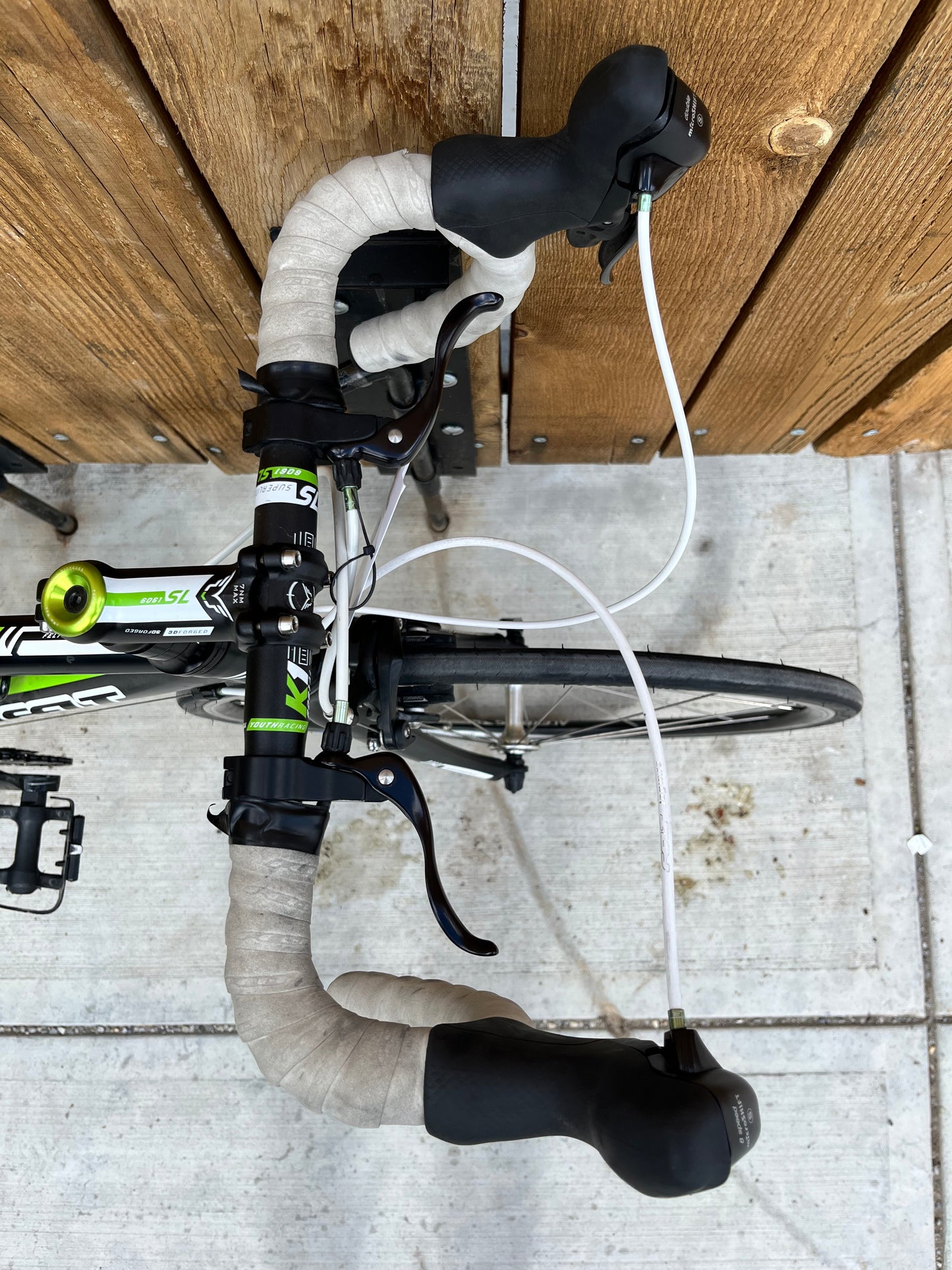 Felt F24 Kids Road Bike