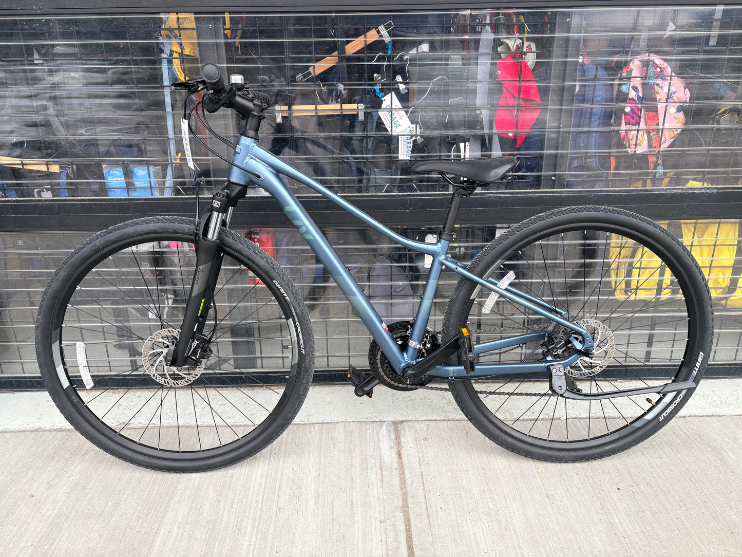 LIV Rove 4 Hybrid Bike