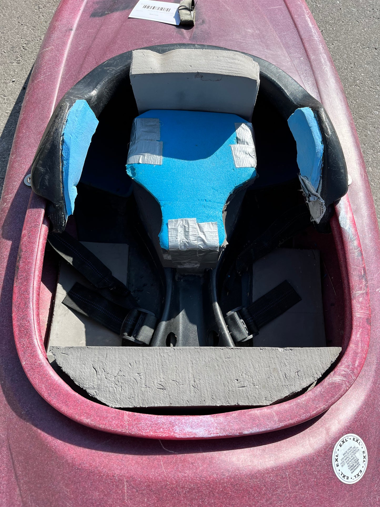Dagger Atom c/w Paddle, Skirt, & Float Bag
