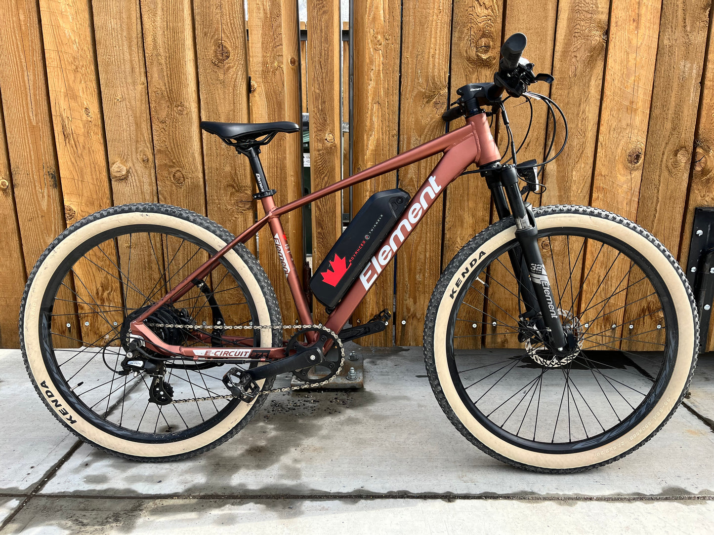 Element Circuit E-Bike