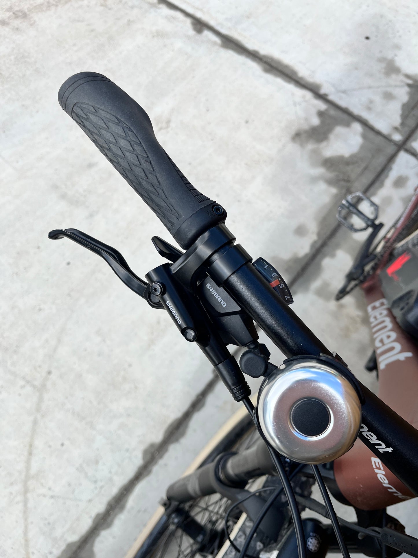 Element Circuit E-Bike