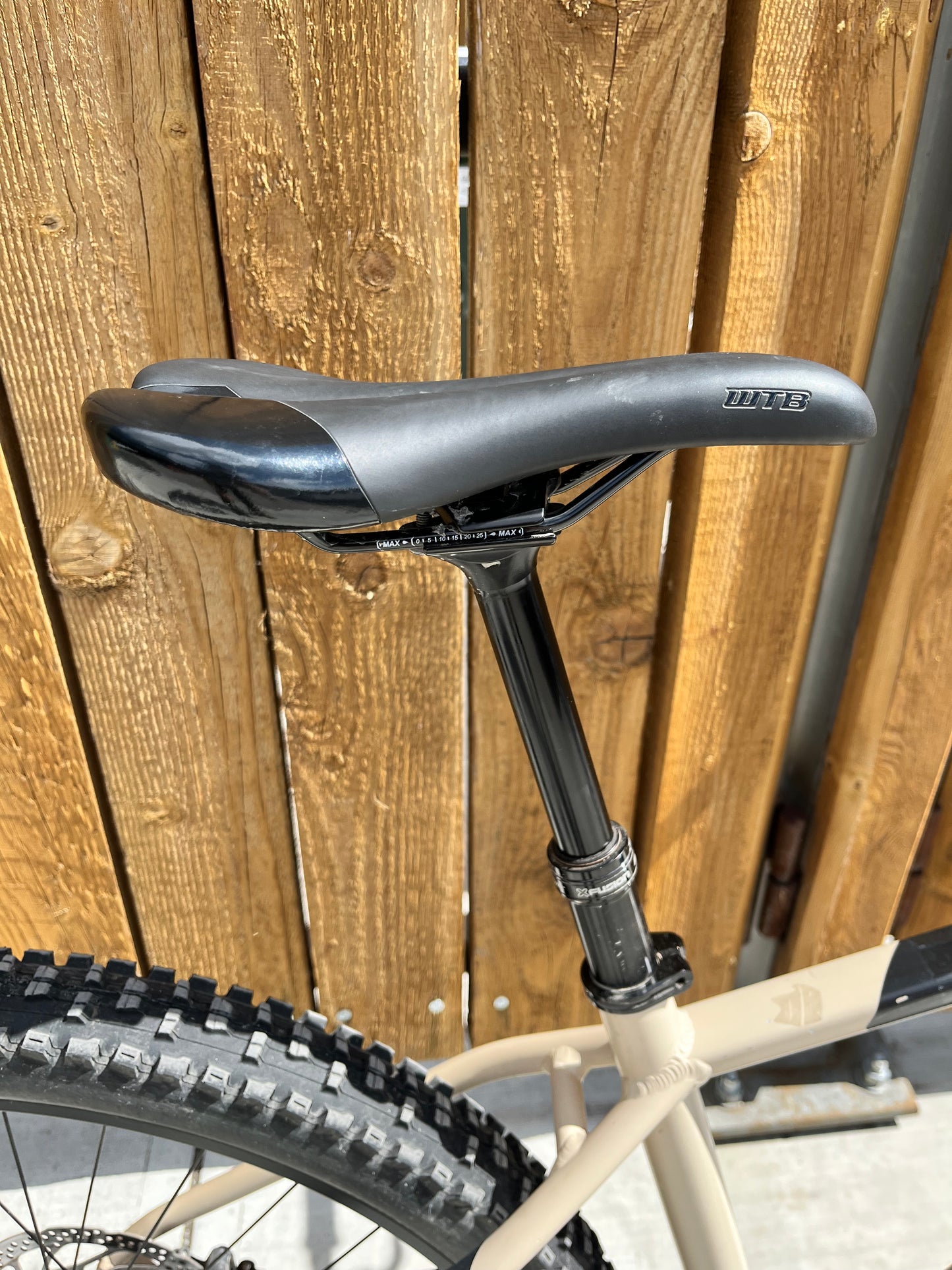 Rocky Mountain Growler 50 Hardtail Mountain Bike