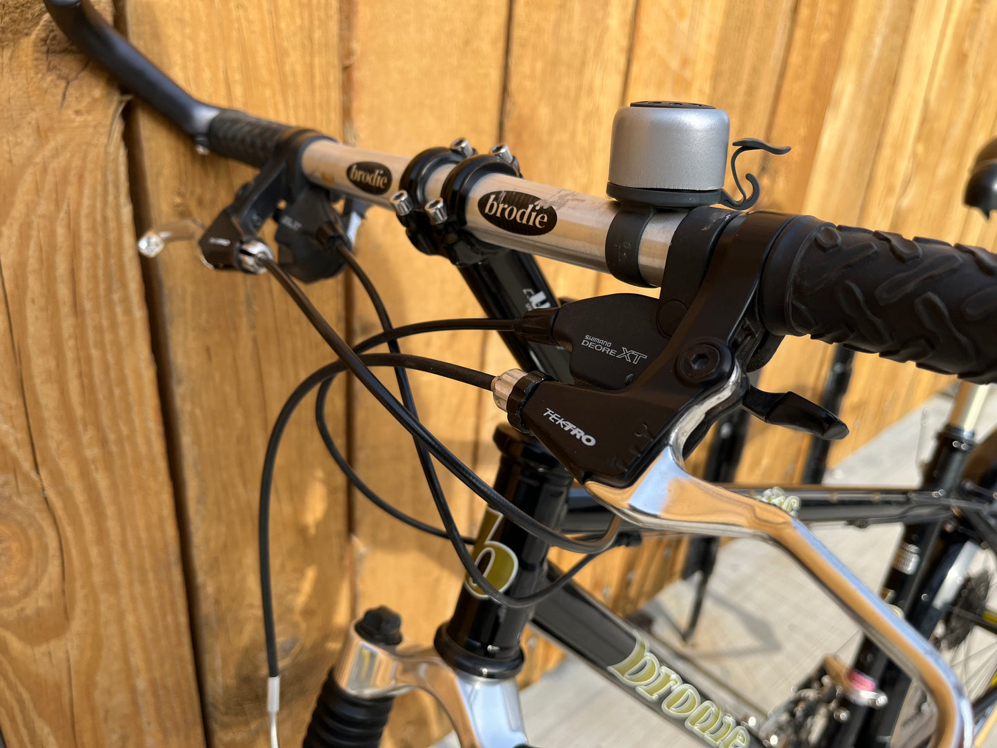 Brodie Kinetic XC Hardtail
