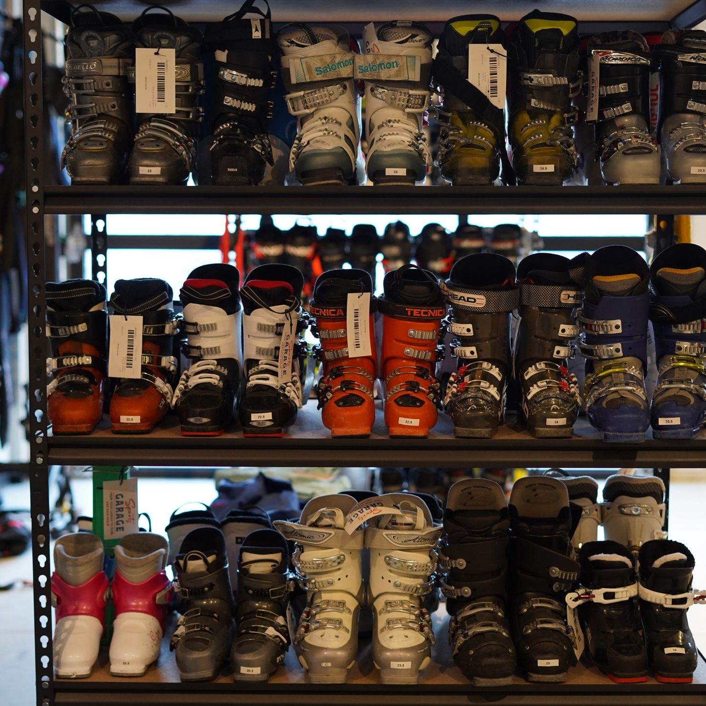 Consignment Ski/Snowbird Boots