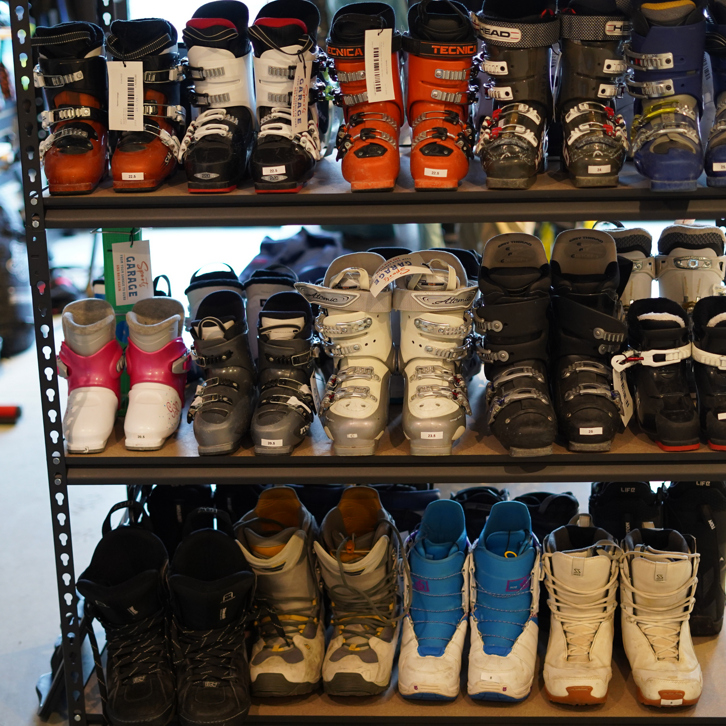 Consignment Ski/Snowbird Boots