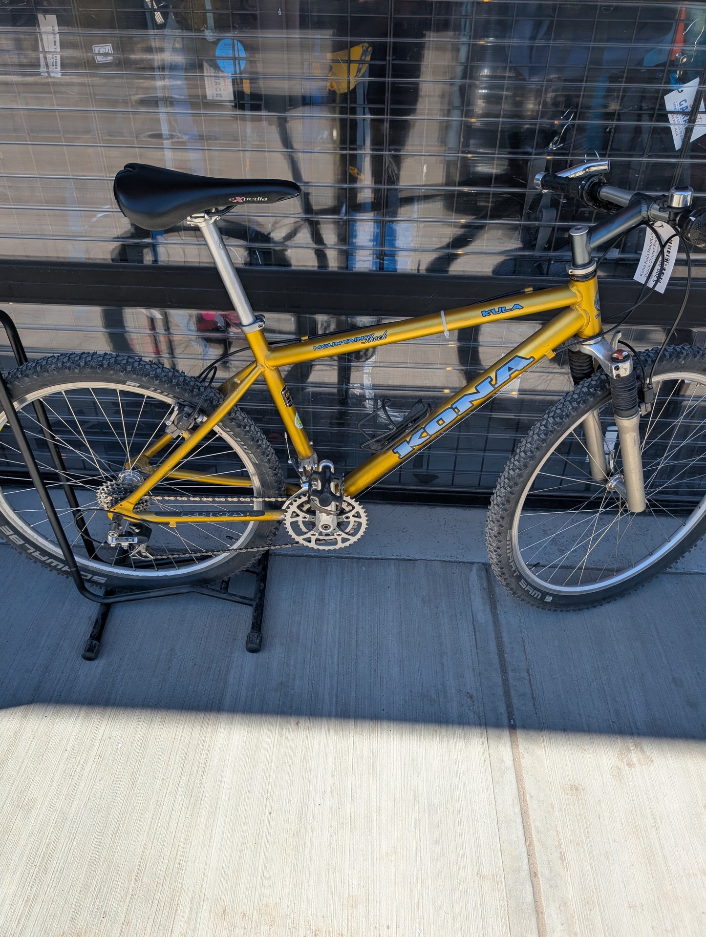 Kona Kula Mountain Shock Cruiser Bike