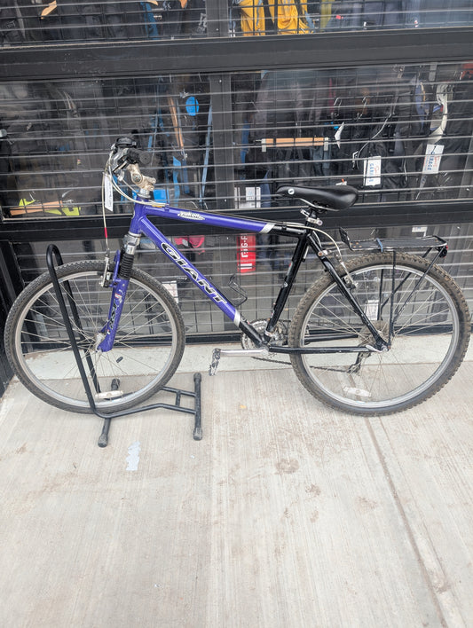 Giant Yukon Commuter Bike