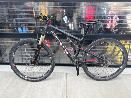 Rocky Mountain Thunderbolt Mountain Bike