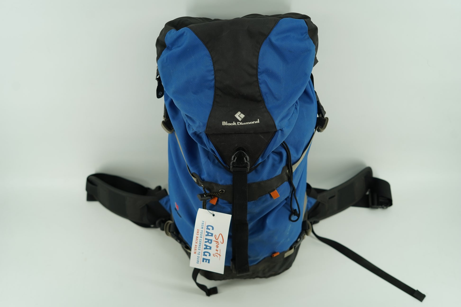 black-diamond-speed-30l-backpack-sports-garage