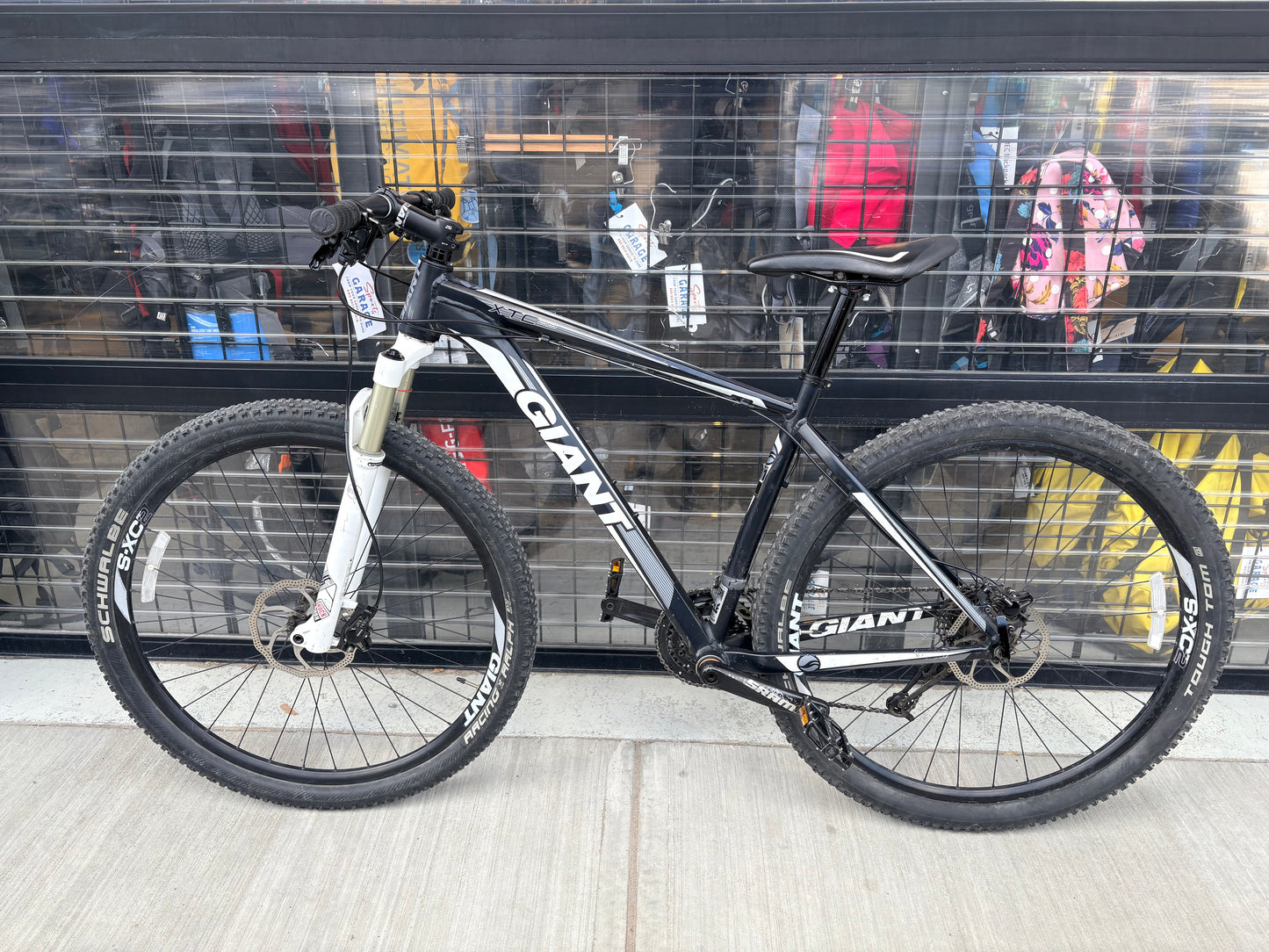 Giant XTC 29 Hardtail Mountain Bike