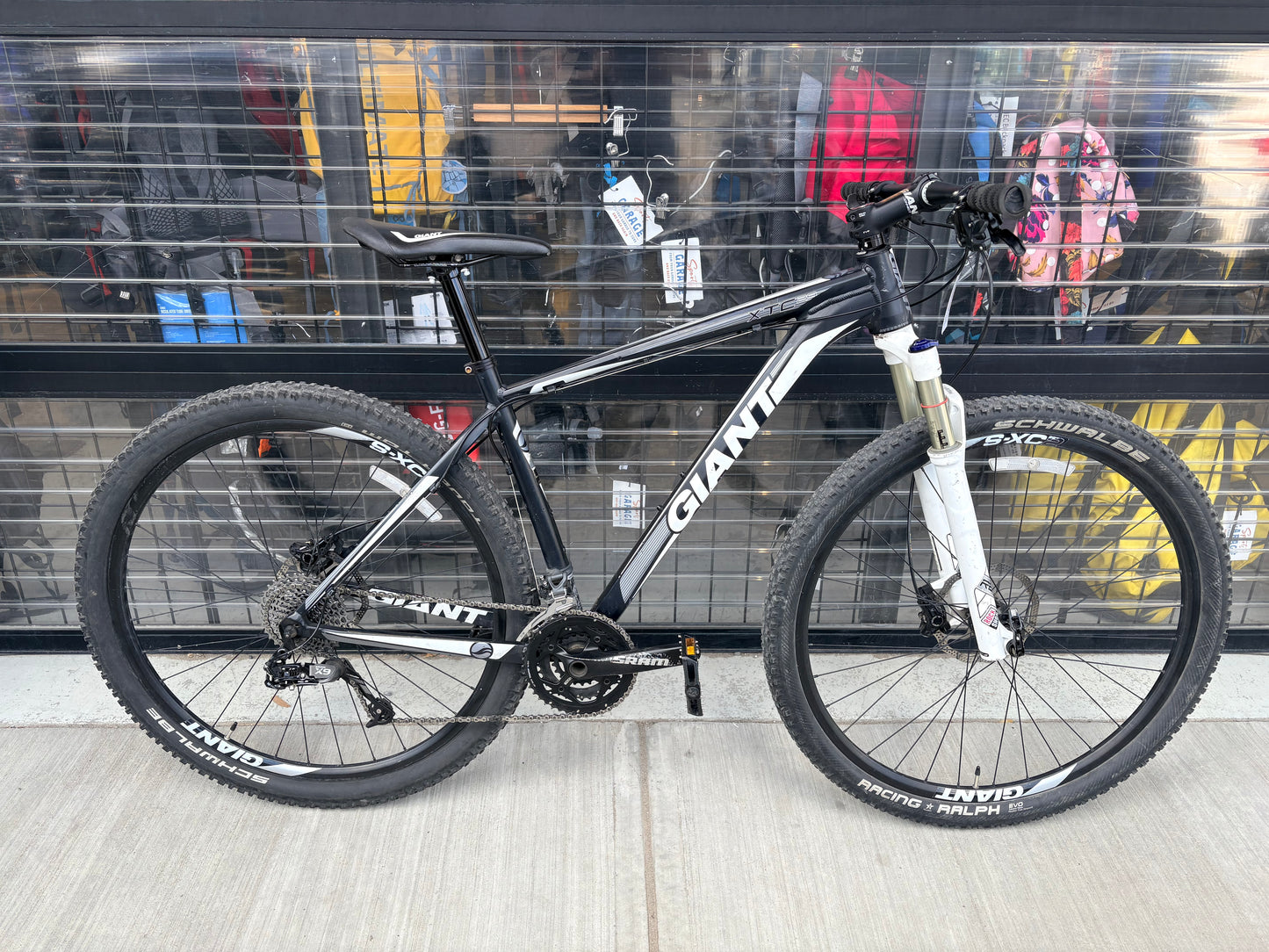 Giant XTC 29 Hardtail Mountain Bike