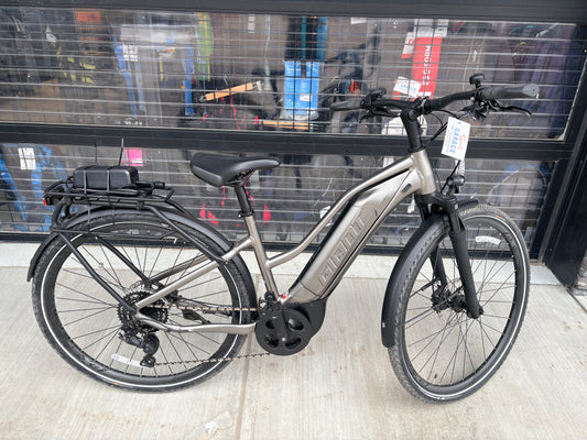 Giant Explore+ 3 S E-Bike