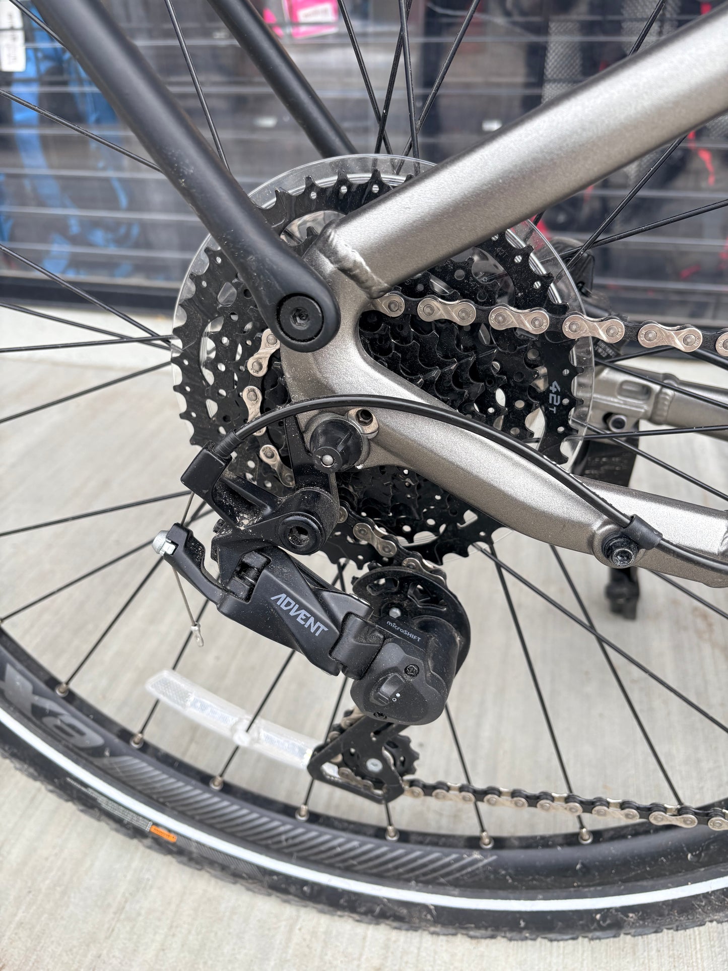 Giant Explore+ 3 S E-Bike