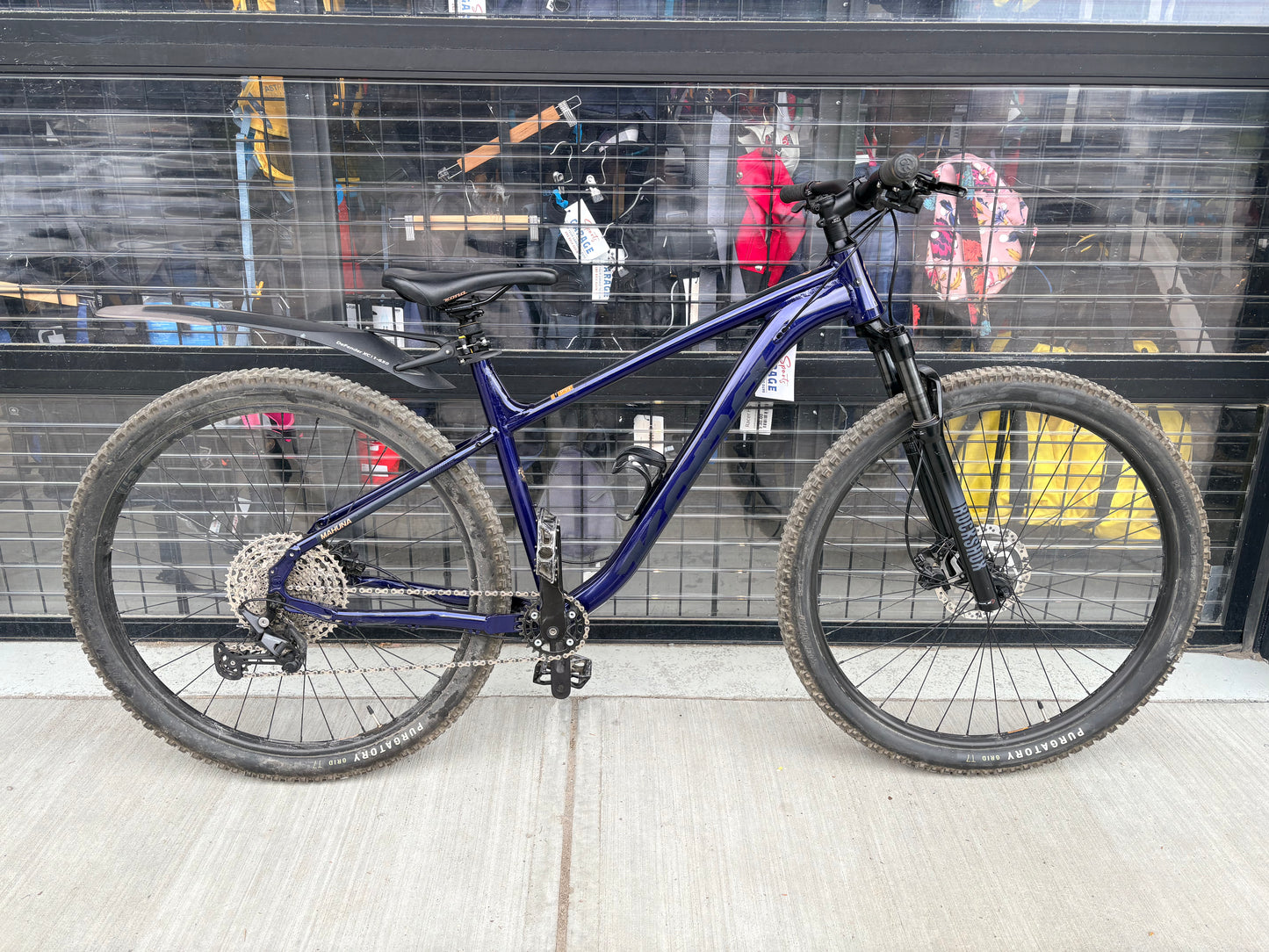Kona Mahuna Hardtail Mountain Bike
