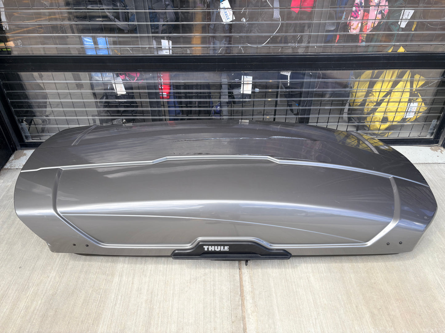 Thule Motion XT XL Roof Box