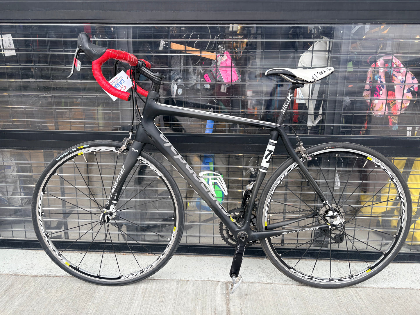 Cannondale Synapse 71 Hi-Mod Carbon Road Bike
