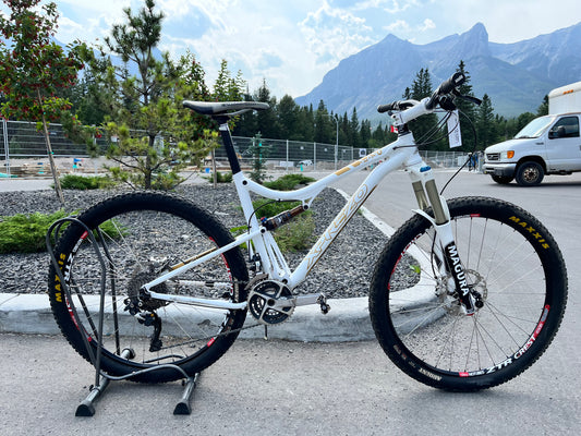 Xprezo S-650 Custom Built Full Suspension Mountain Bike