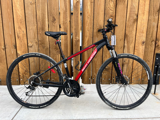 Rocky Mountain Whistler 30 Hybrid Bike